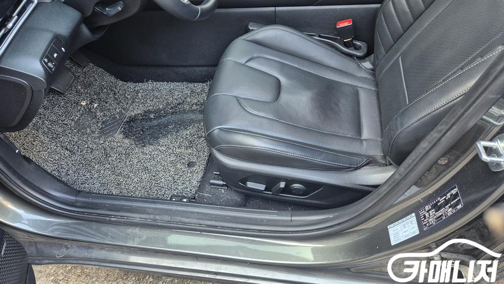 Hyundai Avante 1.6 Inspiration thumbnail 13