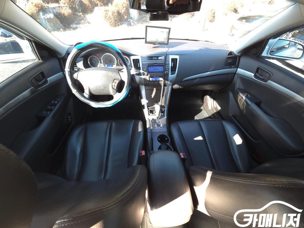 Hyundai Sonata NF Sonata Transform N20 Luxury thumbnail 7