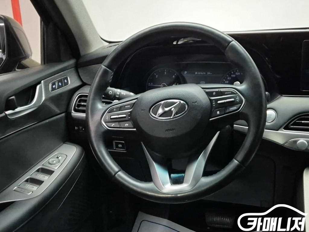 Hyundai Palisade Diesel 2.2 2WD thumbnail 9