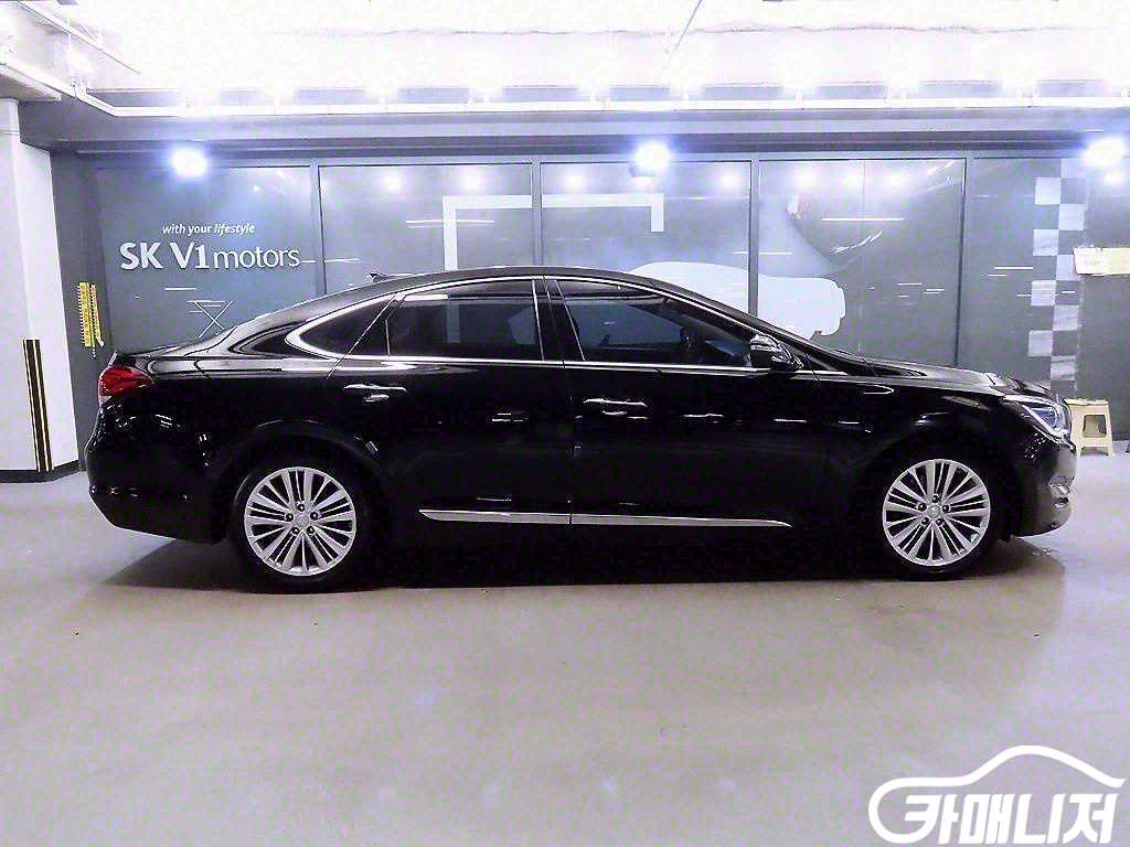 Hyundai Aslan G300 Modern thumbnail 3