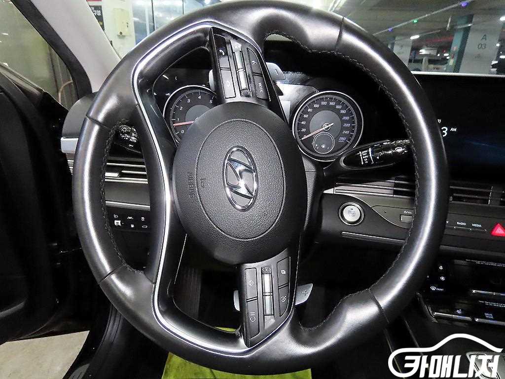 Hyundai Grandeur The New Grandeur IG 2.5 Premium thumbnail 8