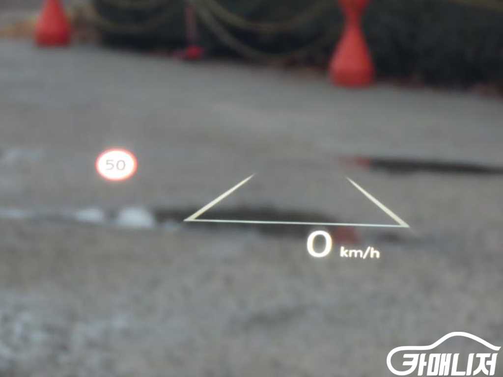 Hyundai Grandeur Grandeur Hybrid Premium thumbnail 18