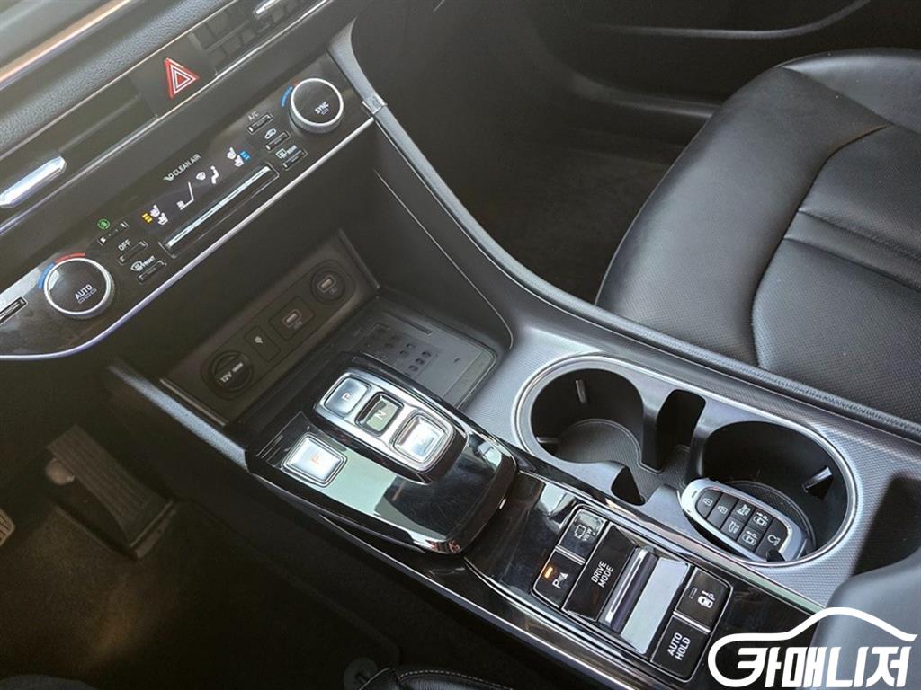 Hyundai Sonata 2.0 Premium Peulreoseu thumbnail 8