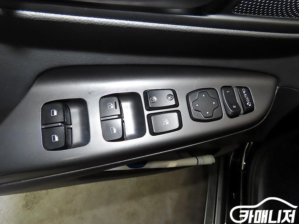 Hyundai Kona 1.6 Turbo 2WD thumbnail 13