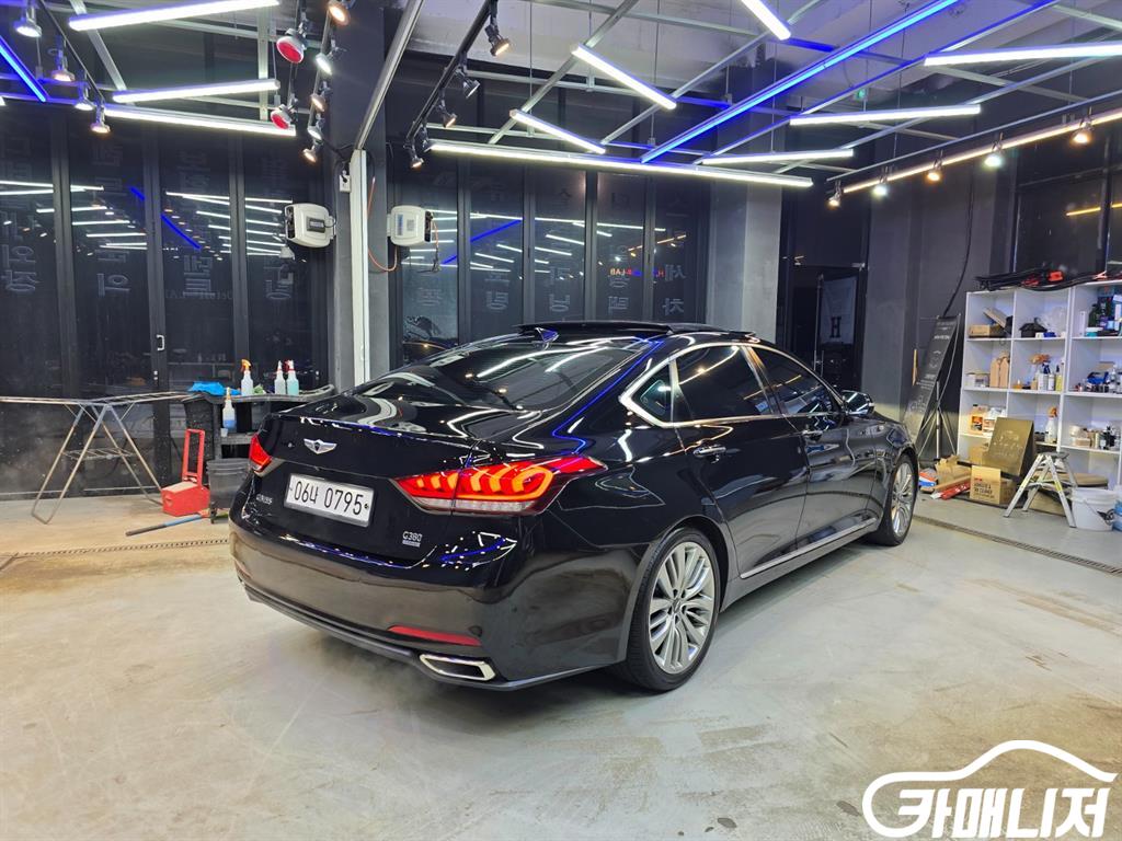 Hyundai Genesis GenesisDH G380 Prestige AWD thumbnail 4