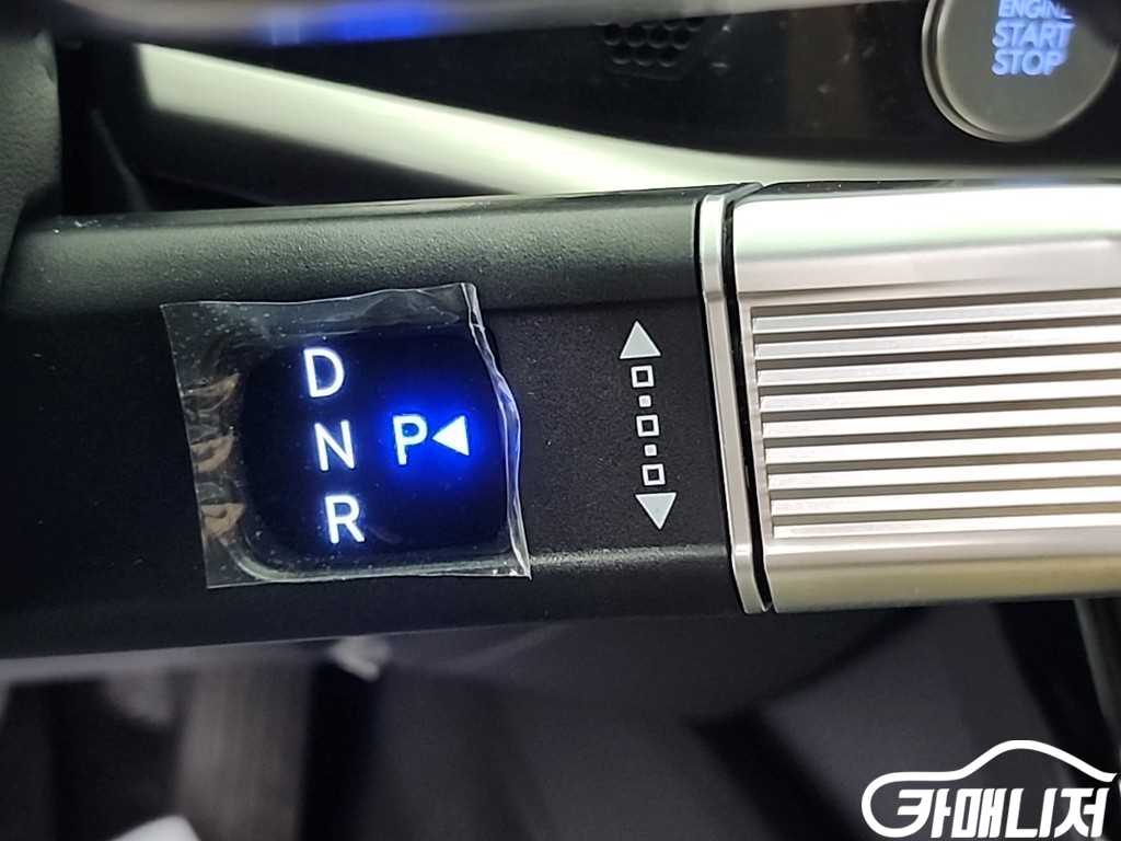 Hyundai Grandeur Gasoline 2.5 2WD thumbnail 8