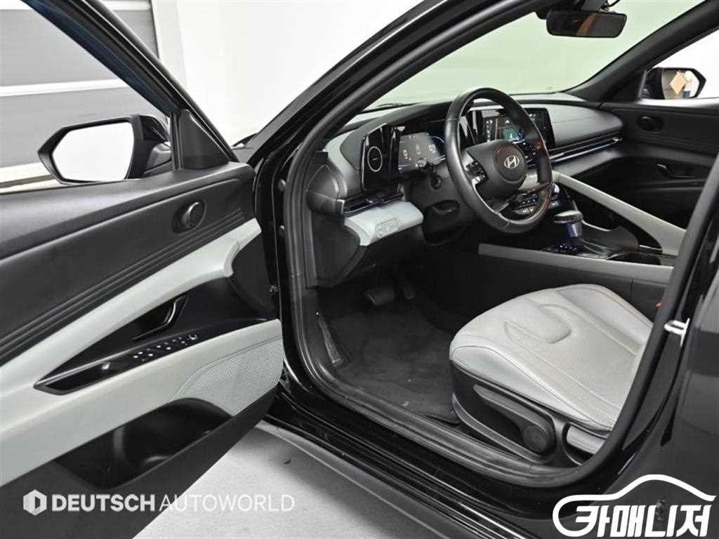 Hyundai Avante The New Avante 1.6 Gasoline thumbnail 12