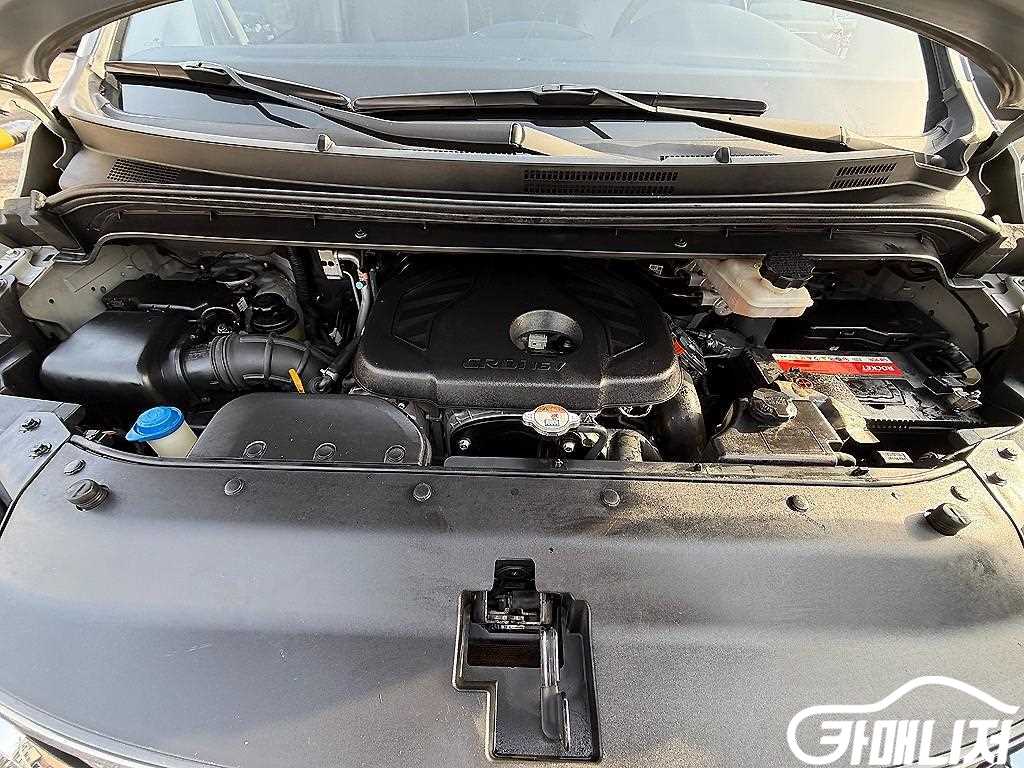 Hyundai Starex The New Grand Starex 2WD Wagon 12-Seater thumbnail 18