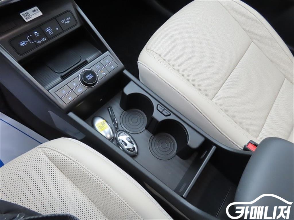 Hyundai Kona The All-New Kona 1.6 Gasoline Turbo 2WD thumbnail 14