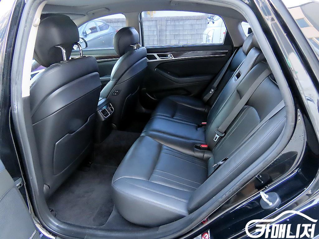 Hyundai Genesis GenesisDH G330 Premium AWD thumbnail 6