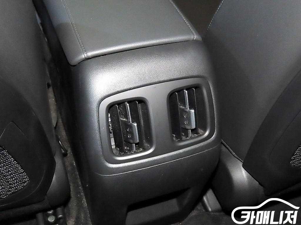 Hyundai Tucson Gasoline 1.6 Turbo 2WD Premium thumbnail 13