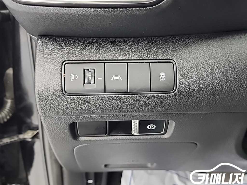 Hyundai Santa Fe The New Santa Fe Gasoline 2.5T 2WD Premium thumbnail 18