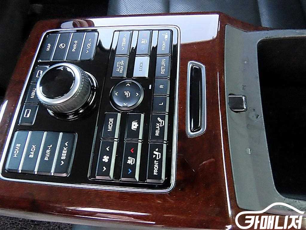 Hyundai Equus VS380 Prestige thumbnail 16