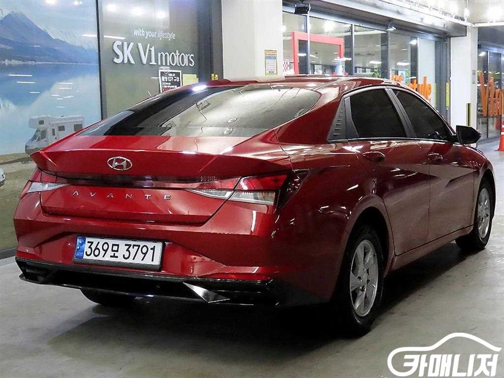 Hyundai Avante 1.6 Modern thumbnail 4