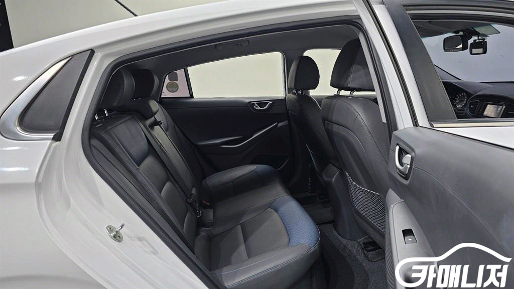 Hyundai Ioniq N thumbnail 12