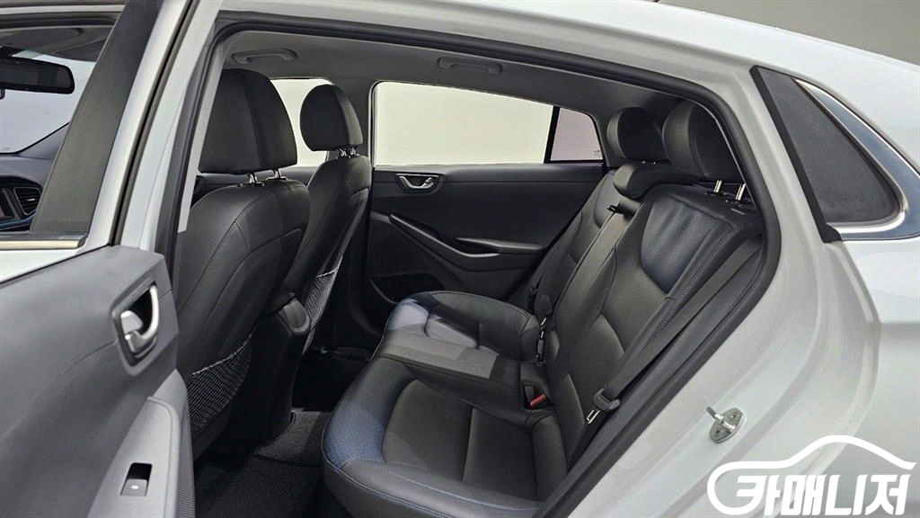 Hyundai Ioniq N thumbnail 13