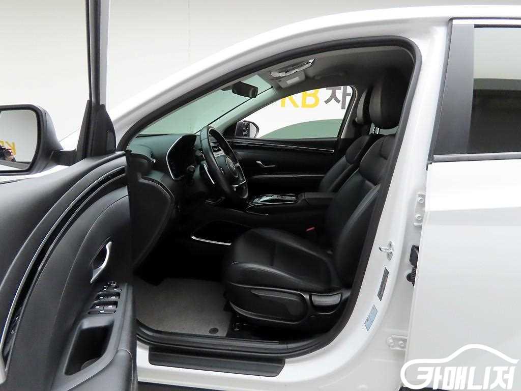 Hyundai Tucson Diesel 2.0 2WD Modern thumbnail 13