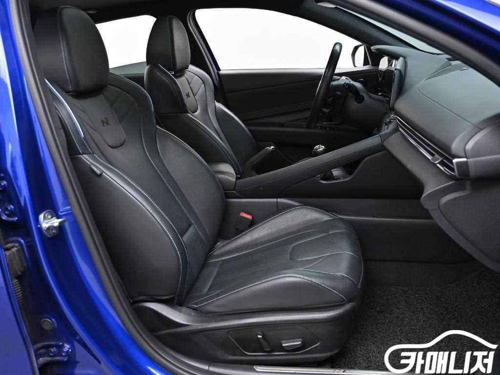 Hyundai Avante 2.0 N thumbnail 10