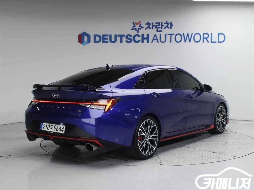 Hyundai Avante 2.0 N thumbnail 2