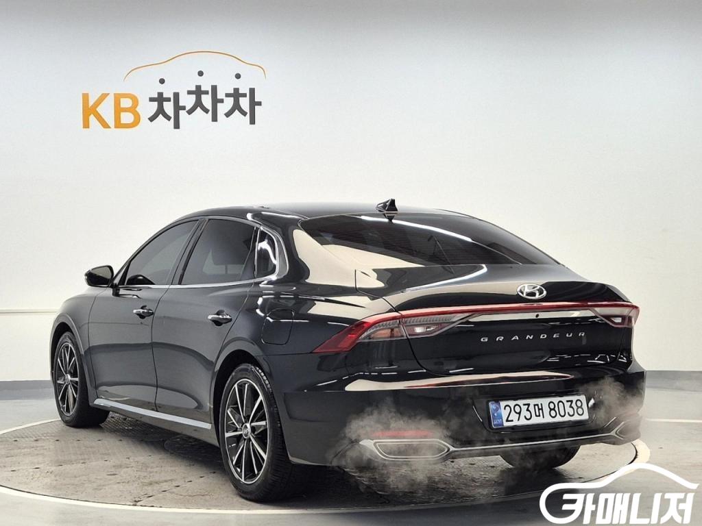 Hyundai Grandeur The New Grandeur IG 3.3 Premium Choice thumbnail 4