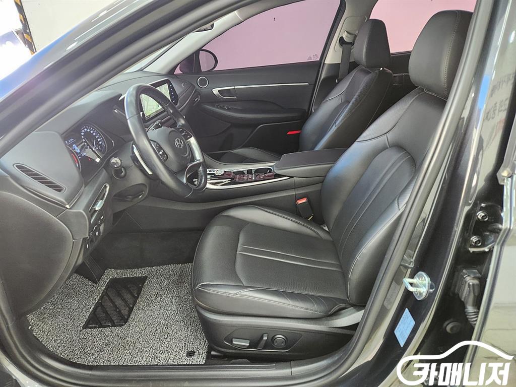 Hyundai Sonata 2.0 Premium Family thumbnail 8