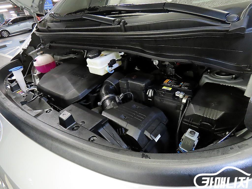 Hyundai Staria 2WD Diesel Tourer Modern thumbnail 19