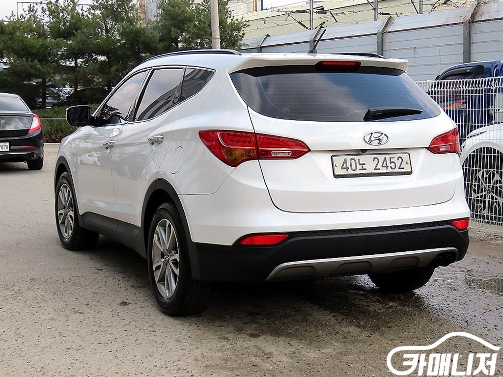 Hyundai Santa Fe Santa Fe DM Diesel 4WD 2.0 Premium thumbnail 3