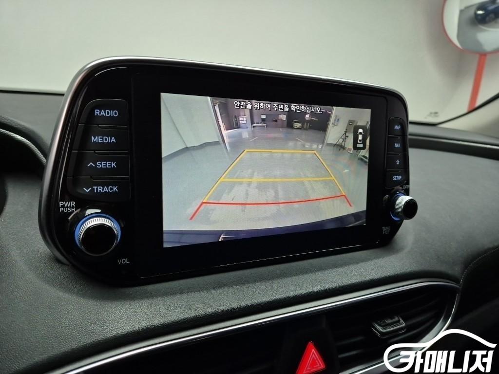 Hyundai Santa Fe Santa Fe TM Diesel 2.0 2WD thumbnail 14