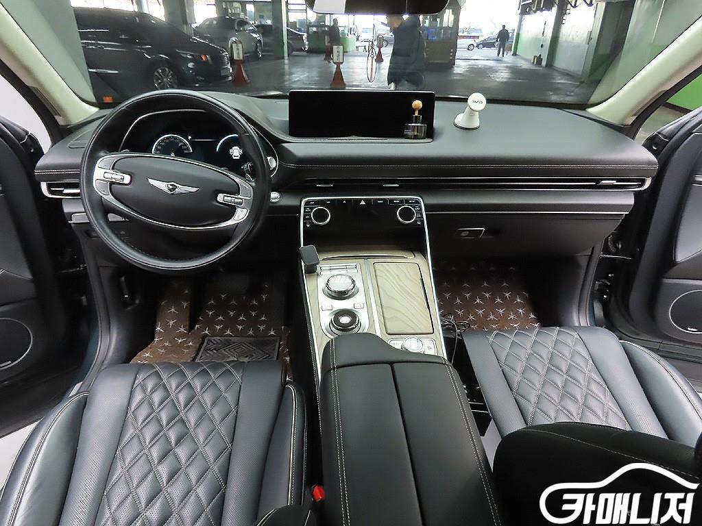 Genesis GV80 Diesel 3.0 AWD thumbnail 11