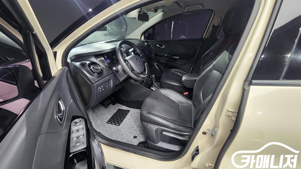 Renault Korea QM3 Diesel 1.5 RE thumbnail 5