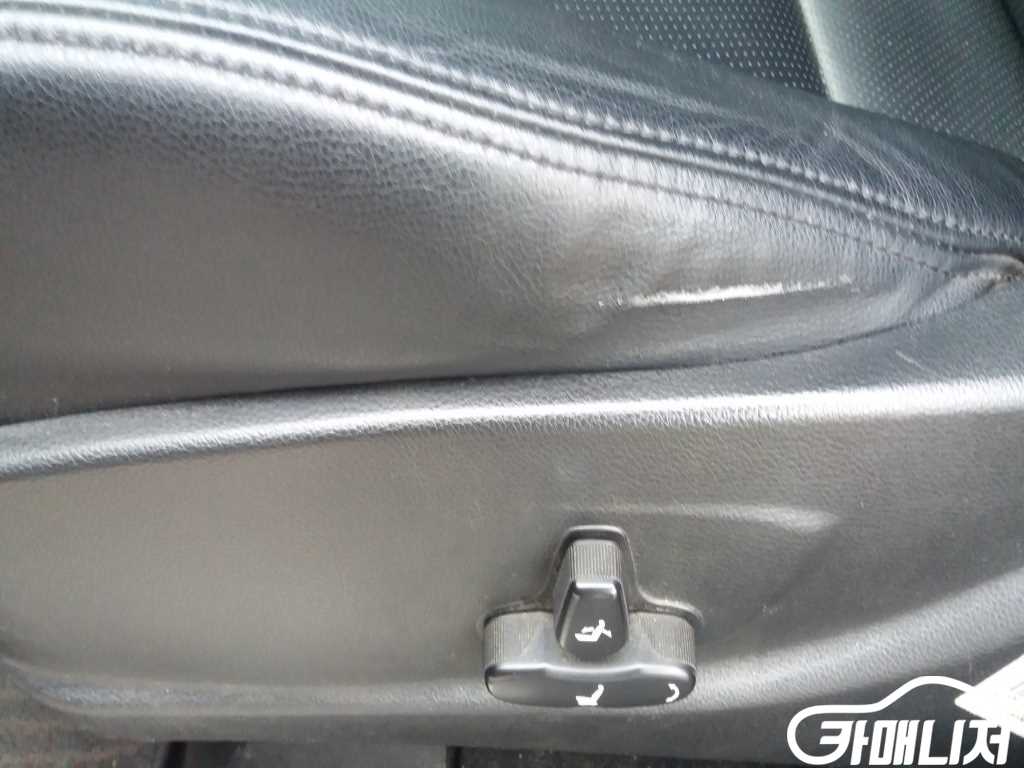 KG Mobility Korando KorandoC CLUBBY 4WD thumbnail 10