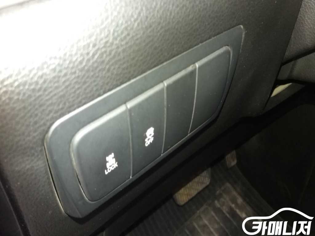 KG Mobility Korando KorandoC CLUBBY 4WD thumbnail 11