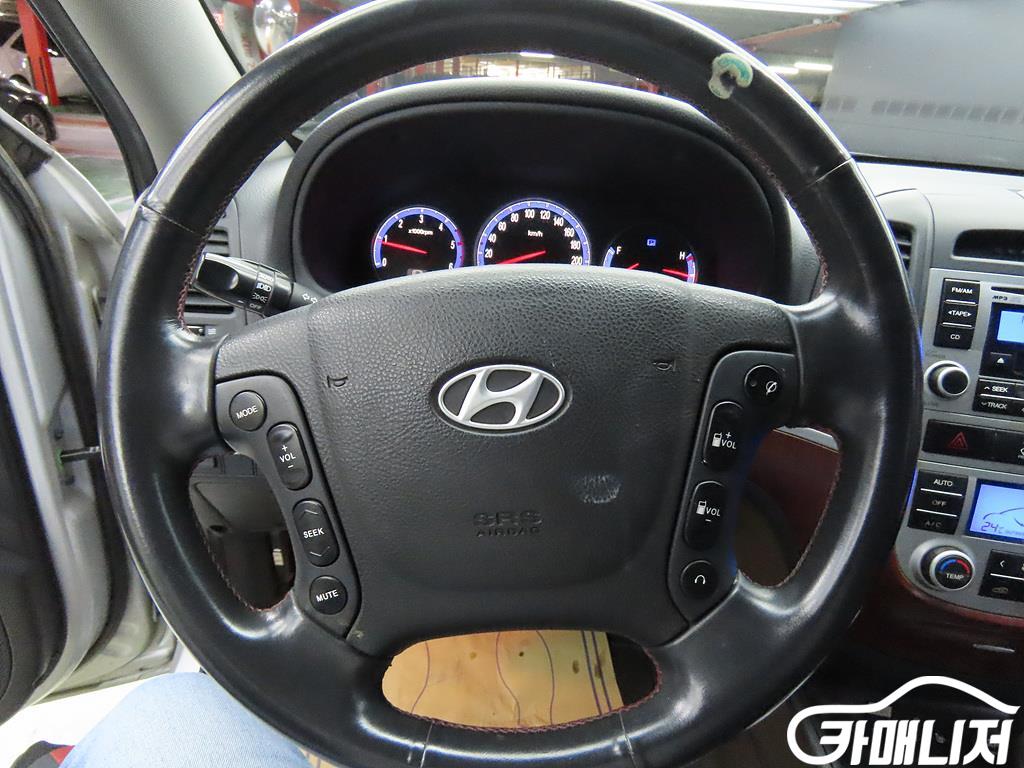 Hyundai Santa Fe Santa Fe CM 2WD MLX thumbnail 8