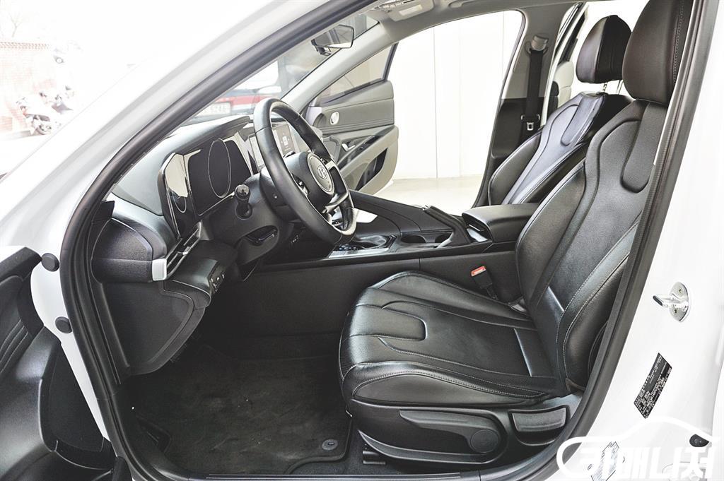 Hyundai Avante 1.6 LPI Modern thumbnail 5