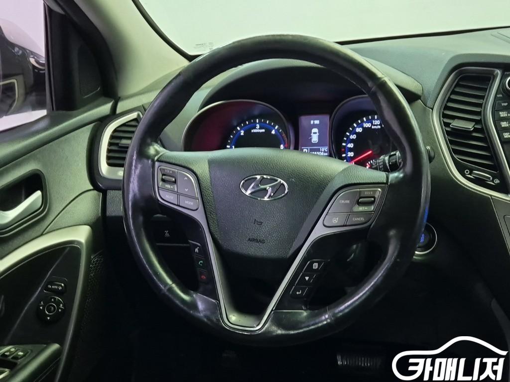 Hyundai Santa Fe Santa Fe DM Diesel 4WD 2.0 Premium thumbnail 9