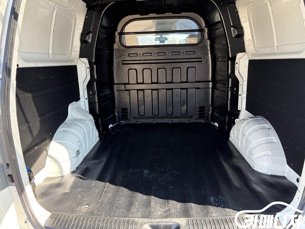 Hyundai Starex The New Grand Starex 2WD Van 5-Seater thumbnail 12