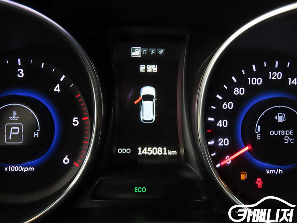 Hyundai Santa Fe Santa Fe DM Diesel 2WD 2.0 Exclusive thumbnail 8