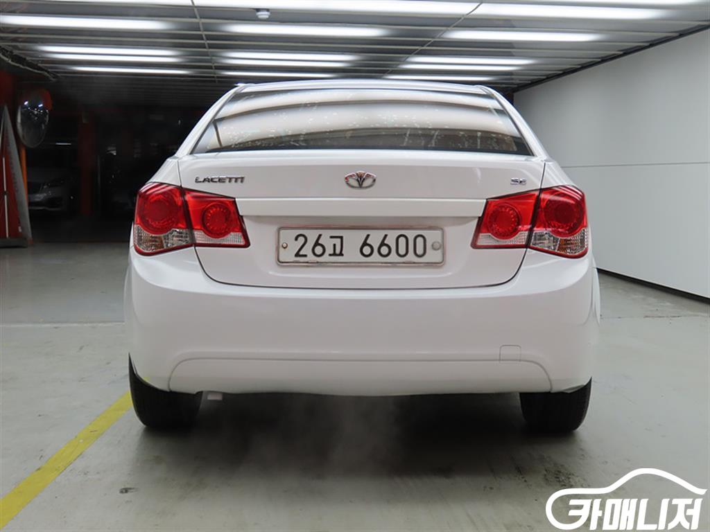 Daewoo Lacetti Lacetti Premiere 1.6 SE thumbnail 3