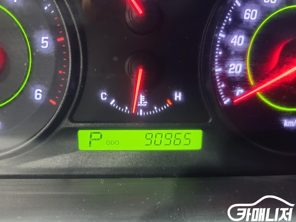 Daewoo Winstorm 7-Seater 2WD thumbnail 19