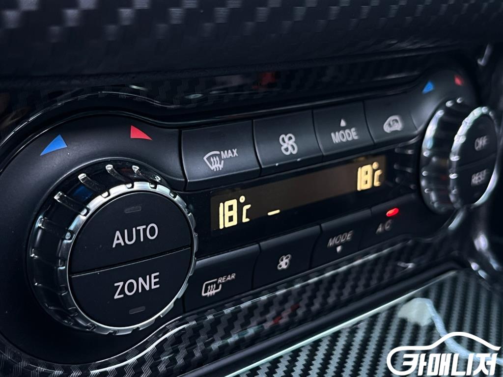 Mercedes-Benz A-Class A-Class W176 A45 AMG 4MATIC thumbnail 11