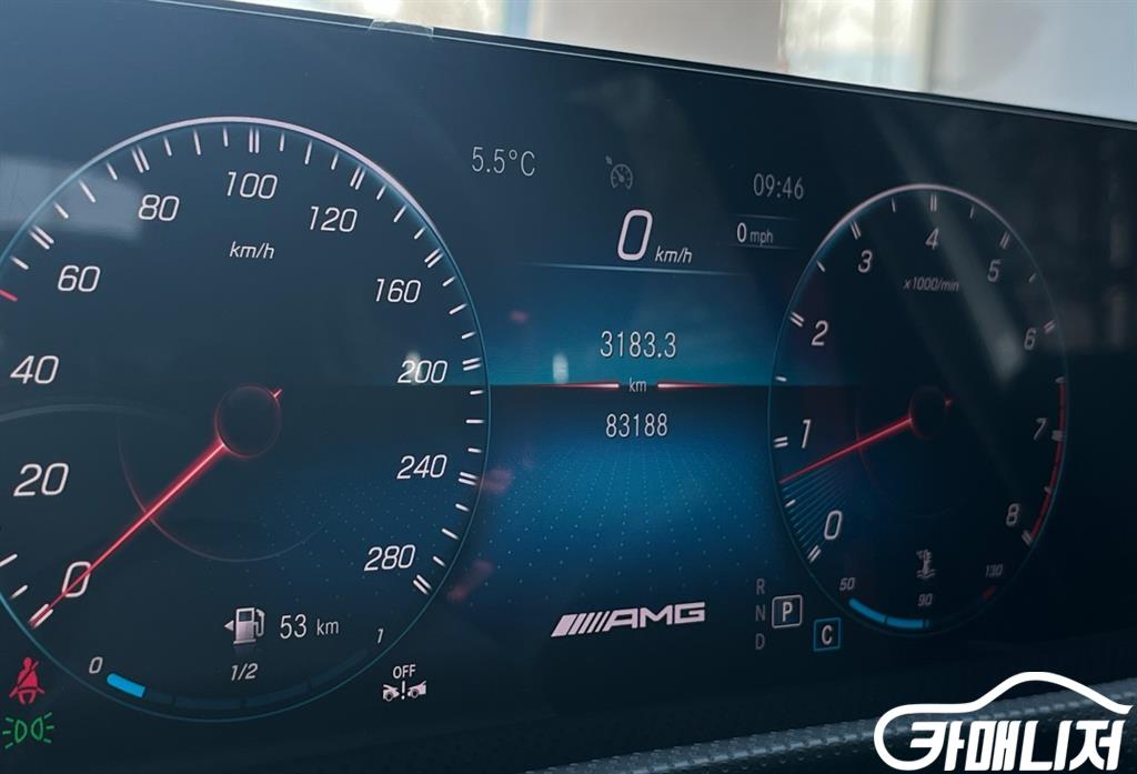 Mercedes-Benz A-Class A-Class W177 AMG A35 4MATIC Sedan thumbnail 6