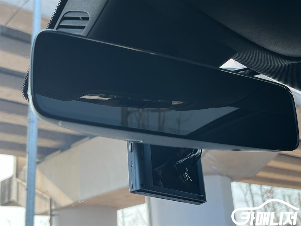 Mercedes-Benz A-Class A-Class W177 AMG A35 4MATIC Sedan thumbnail 8