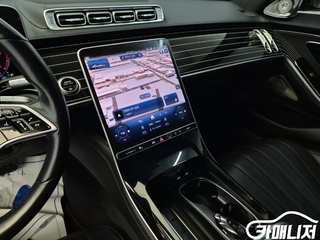 Mercedes-Benz S-Class S-Class-W223 S350 d thumbnail 10