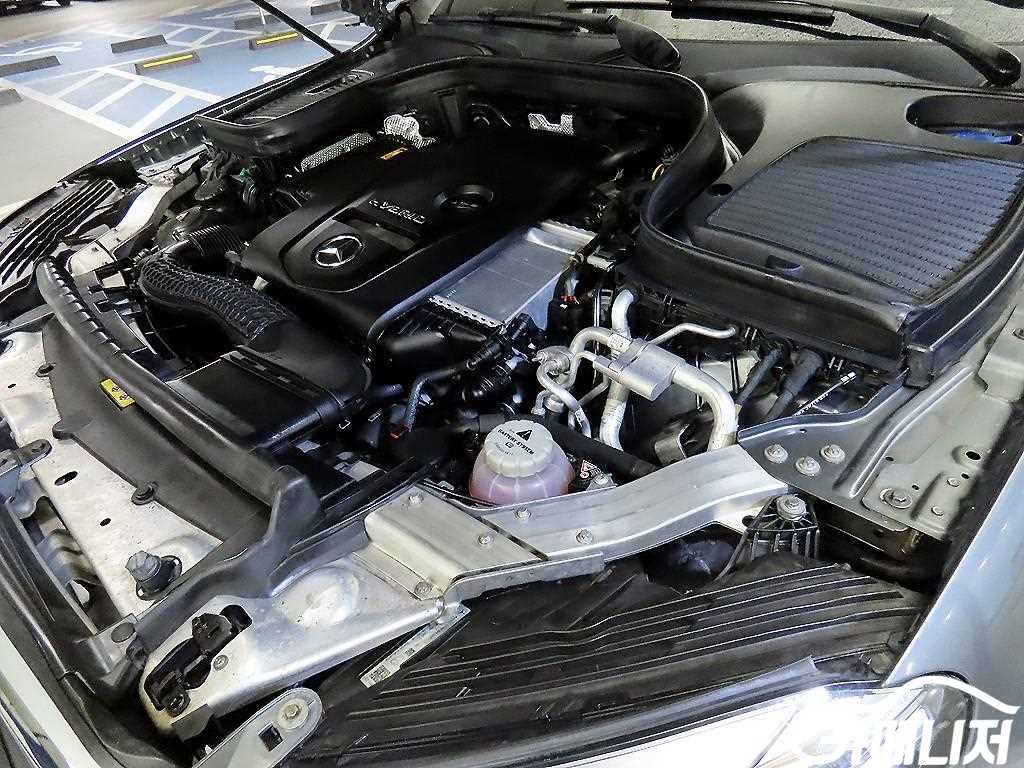 Mercedes-Benz GLC-Class GLC-Class X253 GLC 350 e 4MATIC Premium thumbnail 19