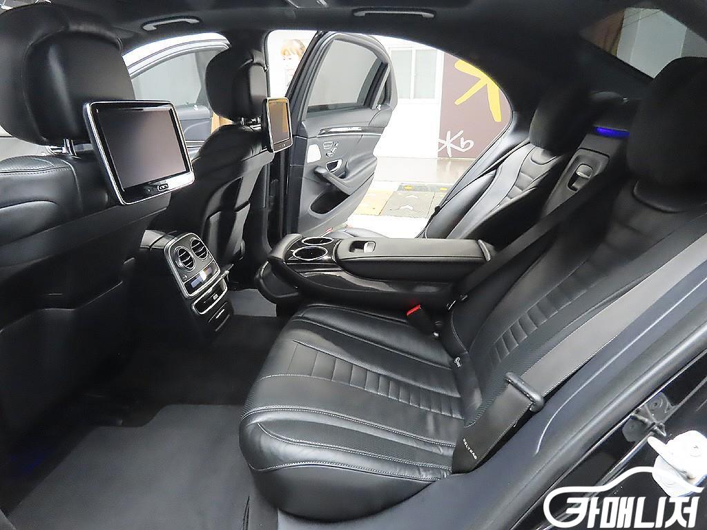 Mercedes-Benz S-Class S-Class-W222 S 500L 4MATIC thumbnail 9