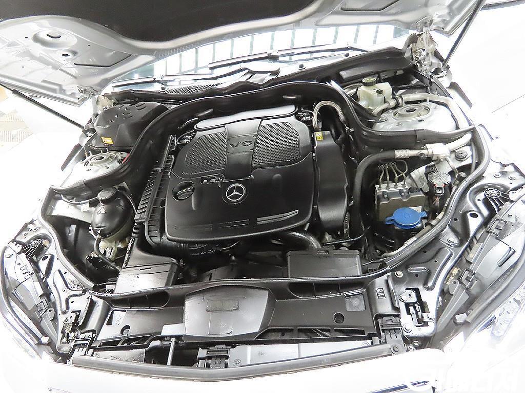 Mercedes-Benz E-Class E-Class W212 E300 Avantgarde thumbnail 7