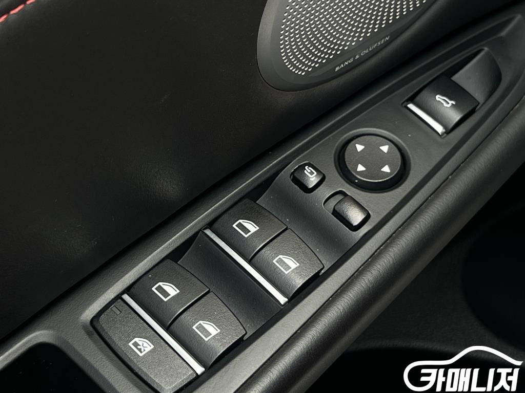 BMW X6 X6 M thumbnail 19