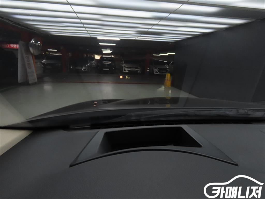 BMW Gran Turismo 5 Series GT GT 30d xDRIVE thumbnail 10