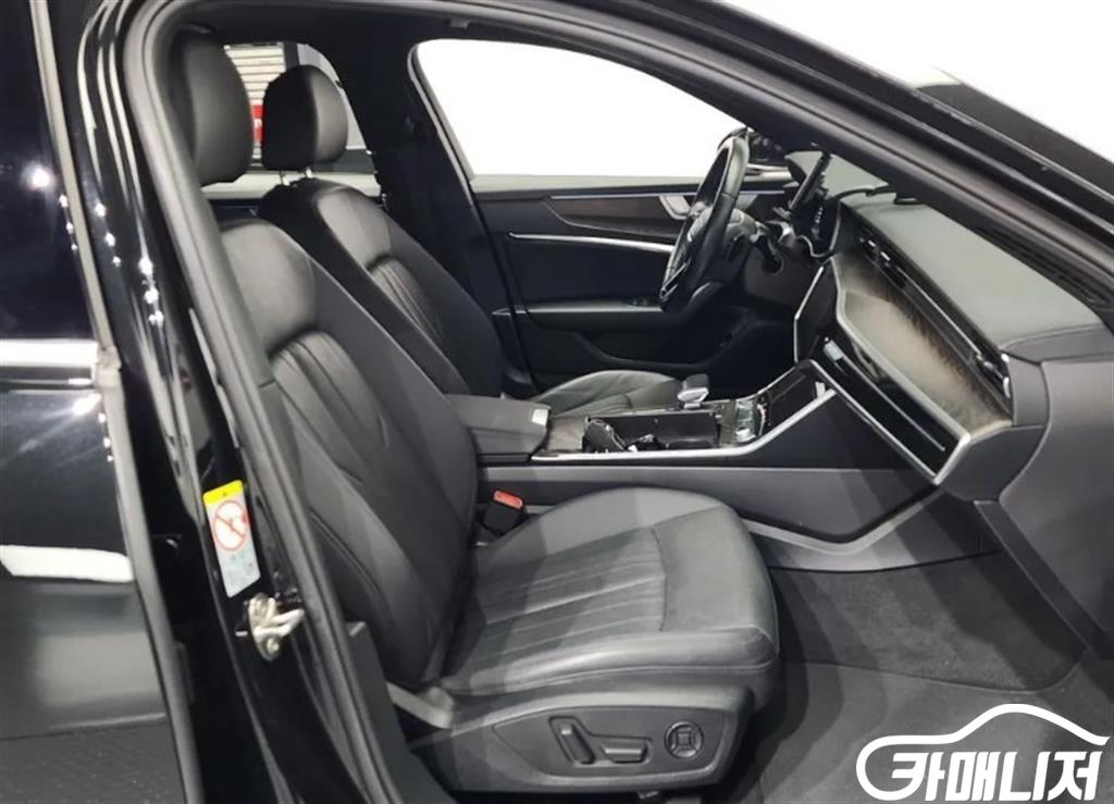 Audi A6 45 TFSI Quattro Premium thumbnail 6