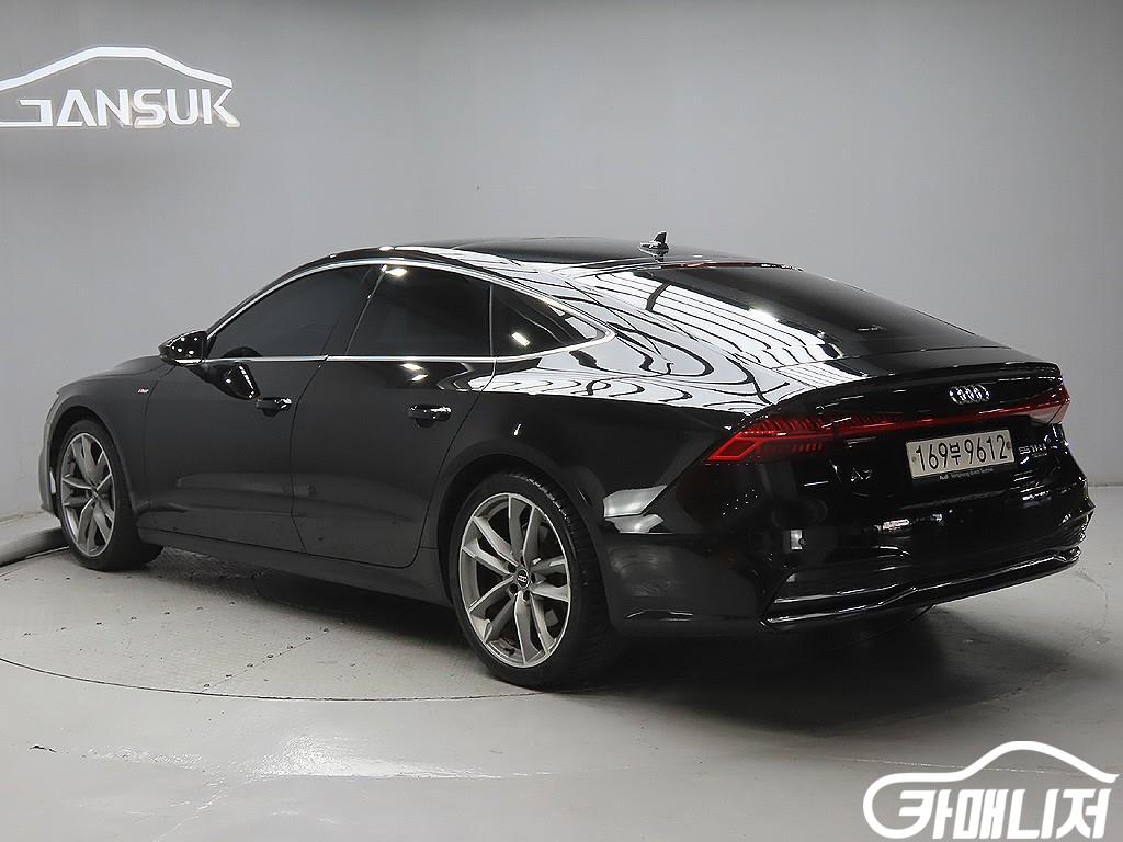 Audi A7 55 TFSI Quattro Premium thumbnail 3